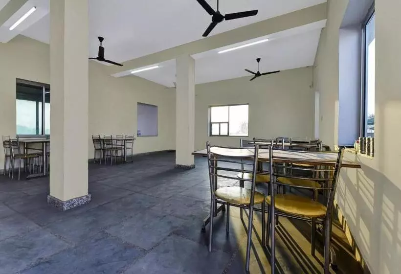 Oyo Hotel Ishwar