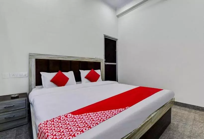 Oyo Hotel Ishwar