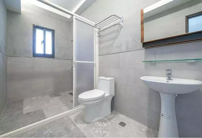 پانسیون Namek Guesthouse