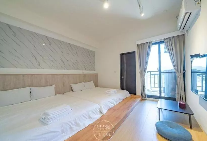 پانسیون Namek Guesthouse