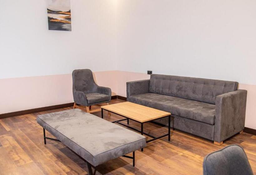 Pension Aparan Guest House