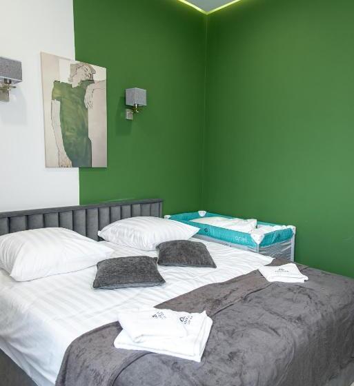 Pension Aparan Guest House