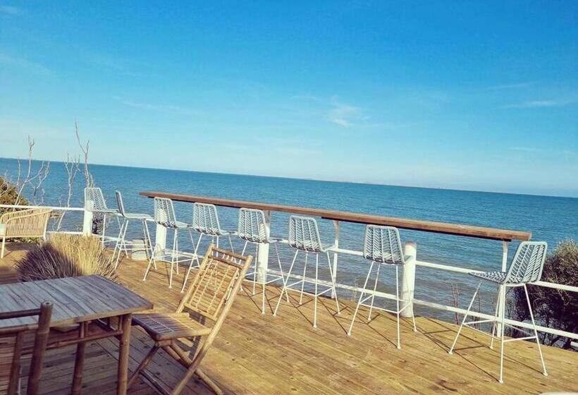 پانسیون Bahía De Montecarlo