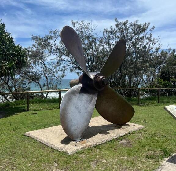 Пансион Cooloola Cove Hideaway