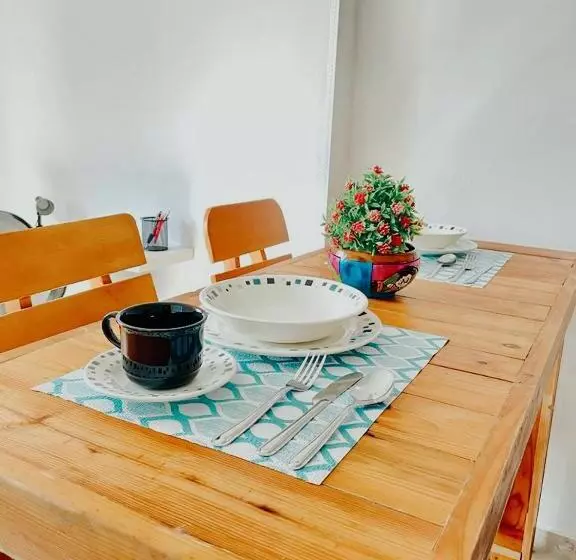 ペンション De La Rosa Home