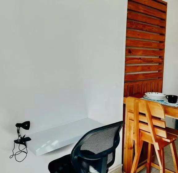 ペンション De La Rosa Home
