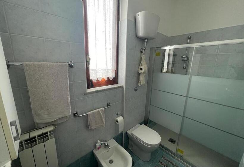 펜션 La Casa Di Luisa Appartamento 3 Camere