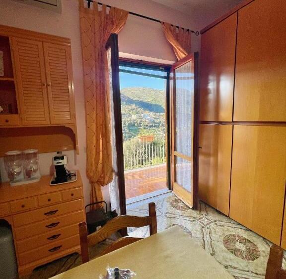 펜션 La Casa Di Luisa Appartamento 3 Camere