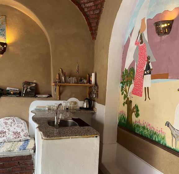 پانسیون Nobian House Studios #2