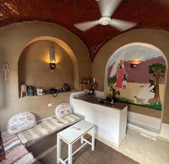 پانسیون Nobian House Studios #2