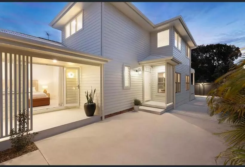 ペンション Ocean Lake Oasis