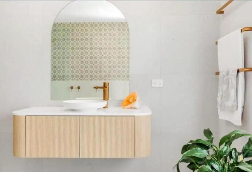 膳宿费 Ocean Lake Oasis