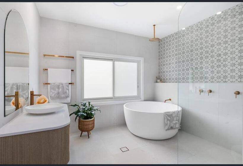 膳宿费 Ocean Lake Oasis