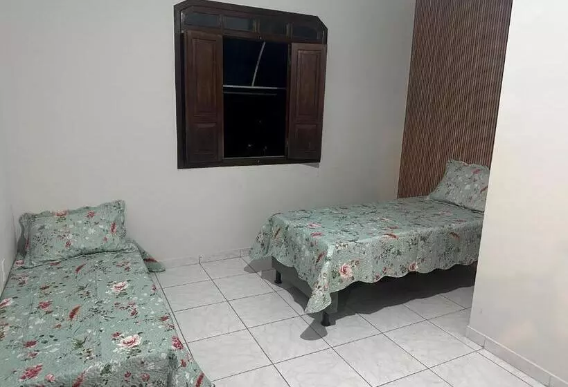 ペンション Pouso Dos Viajantes   Quarto Solteiro   Caetité Ba