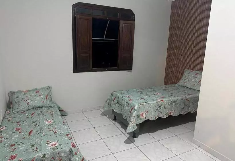 ペンション Pouso Dos Viajantes   Quarto Solteiro   Caetité Ba