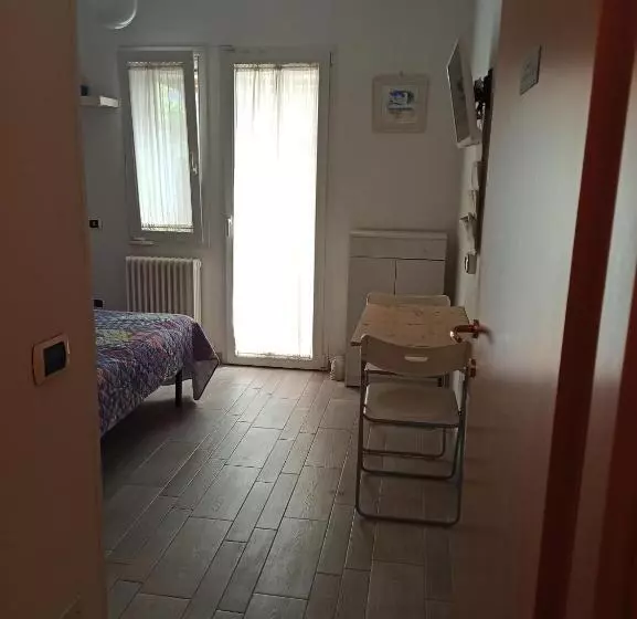 پانسیون Salsedine
