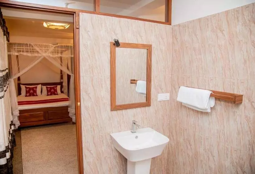 Majatalo Eden Sea View