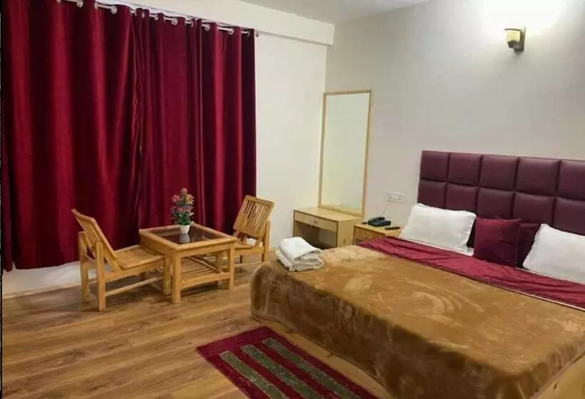 ペンション New Chandra Bhaga Guest House