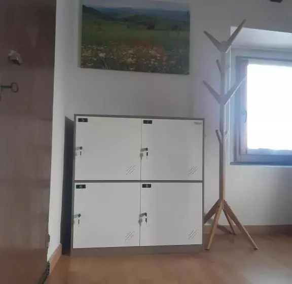 ユースホステル Casa Del Viandante Borgo Dei Sassi Di Roccamalatina