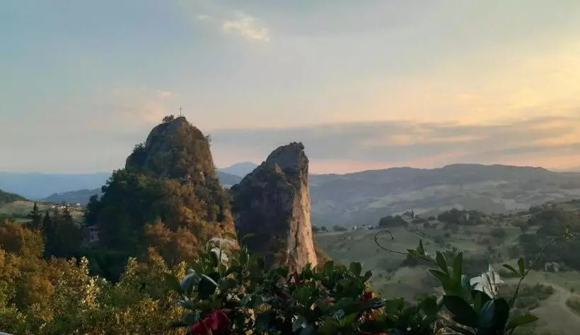 ユースホステル Casa Del Viandante Borgo Dei Sassi Di Roccamalatina