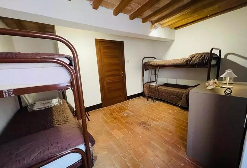 ユースホステル Casa Del Viandante Borgo Dei Sassi Di Roccamalatina