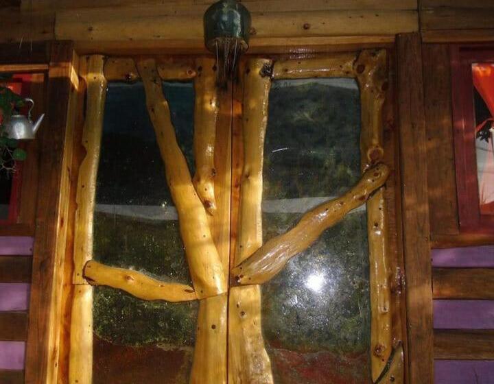 ユースホステル Deja Vu