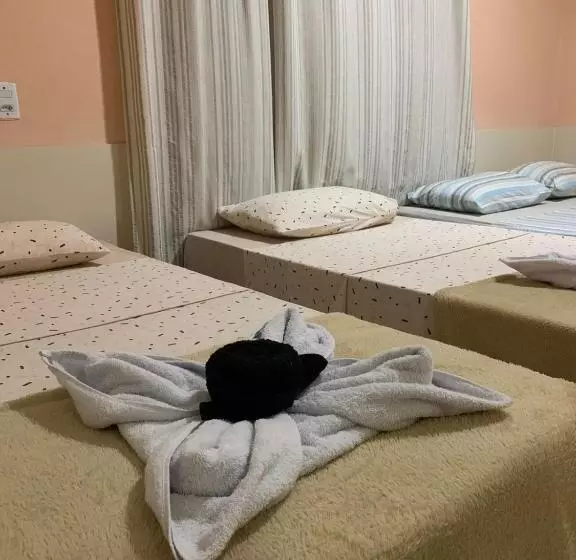 ユースホステル Pousada D Casa