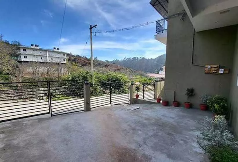 Fabhotel Hn Pear View Stays