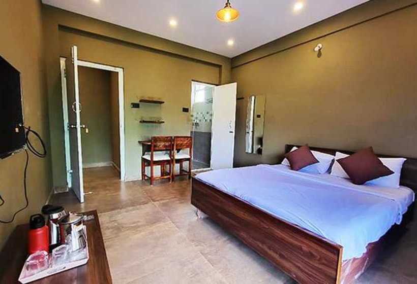 Fabhotel Hn Pear View Stays