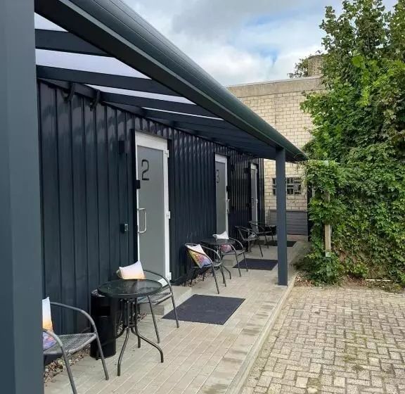 Hostel Stover