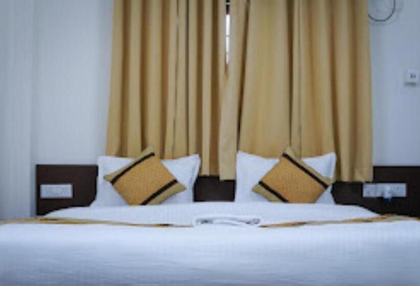 בית מלון כפרי Erica Residency Guwahati