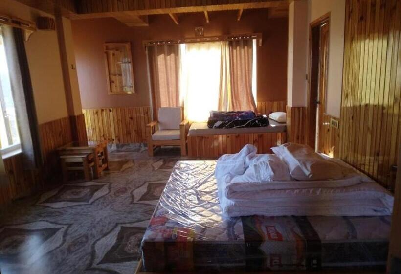 Hotelli Forest Walk Cottage By Livingstone