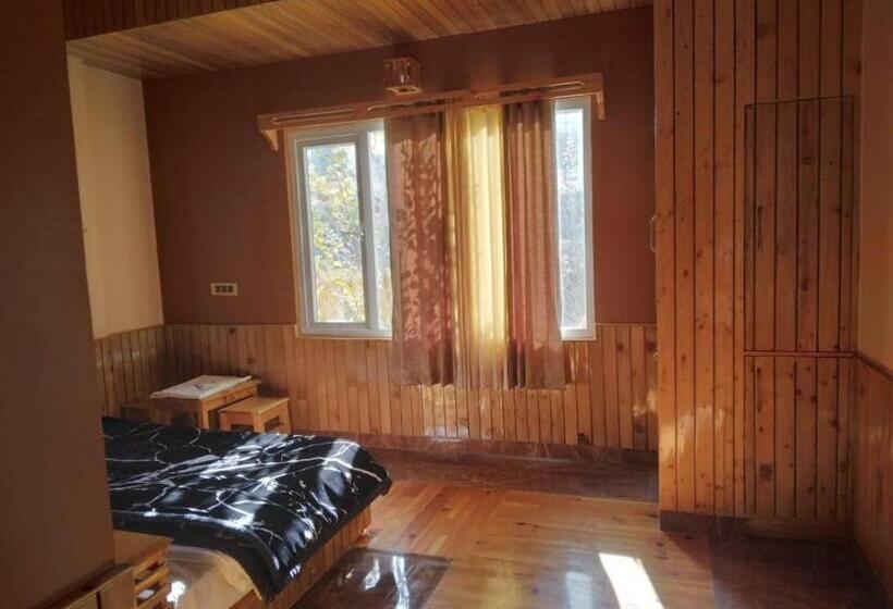 Hotelli Forest Walk Cottage By Livingstone