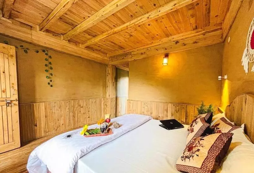 ホテル Himalayan Heights, Manali