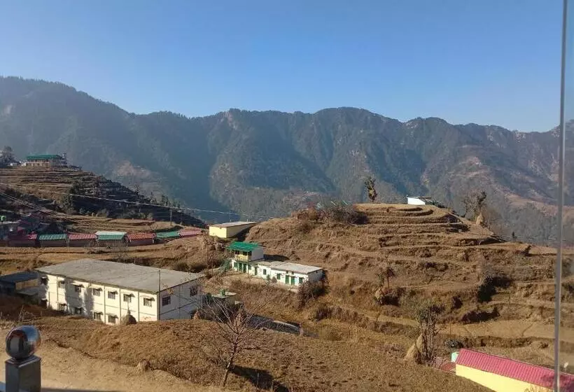 Hotelli Himalayan Hill Top Resort