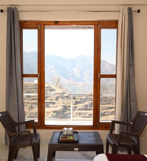 Hotel Himalayan Hill Top Resort