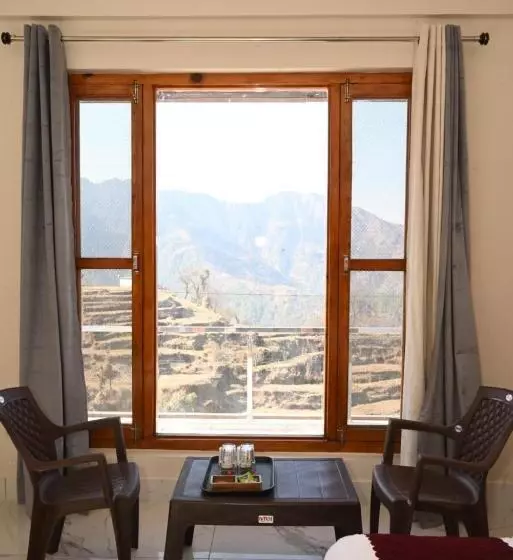 Hotelli Himalayan Hill Top Resort