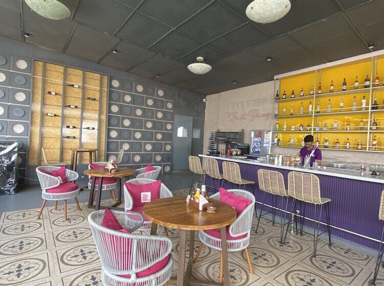 Hotel Just B Boutique