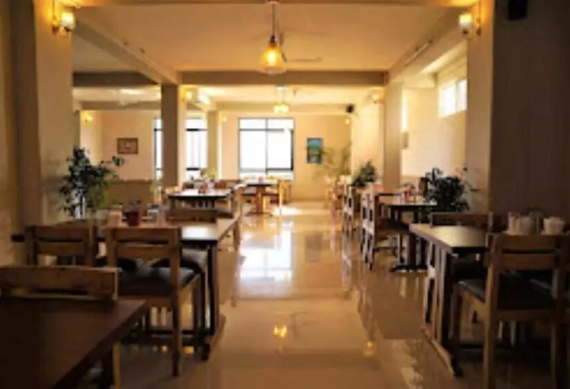 Hotelli Lavisto , Kohima