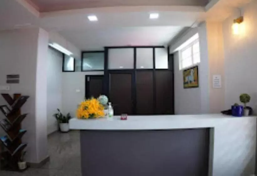 Hotelli Lavisto , Kohima