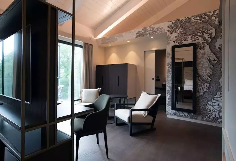 هتل Le Cattedrali Relais By Laqua Collection