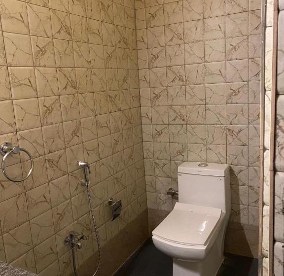 هتل Lemonwood Cottage