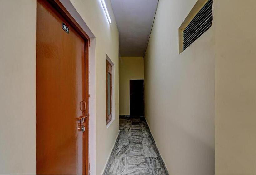 Отель Oyo Flagship V.k Homestay