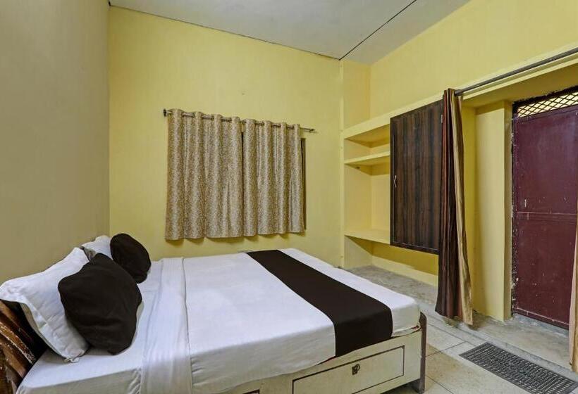 Отель Oyo Flagship V.k Homestay