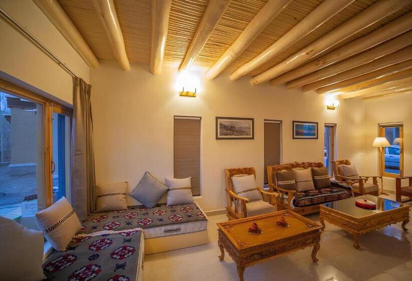 Hotel Royal Soma Resort