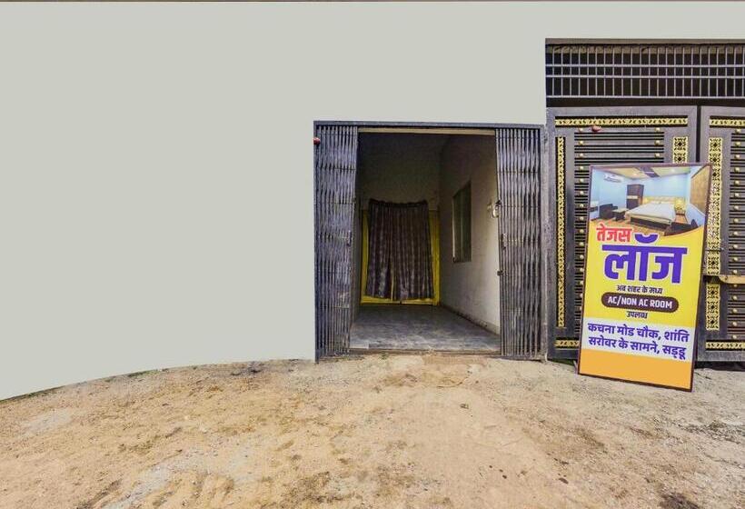 Отель Spot On Tejas Lodge