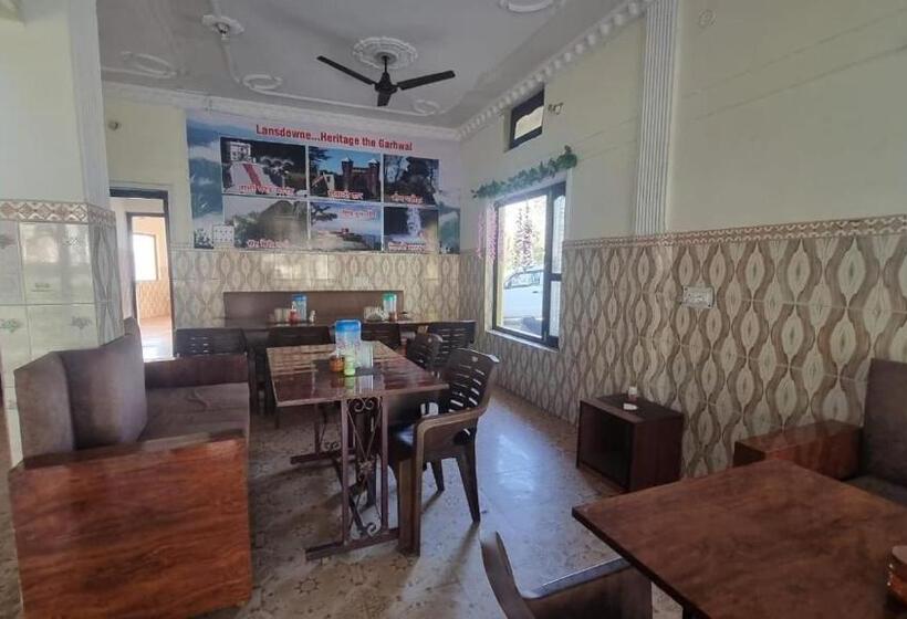 בית מלון כפרי Starwood