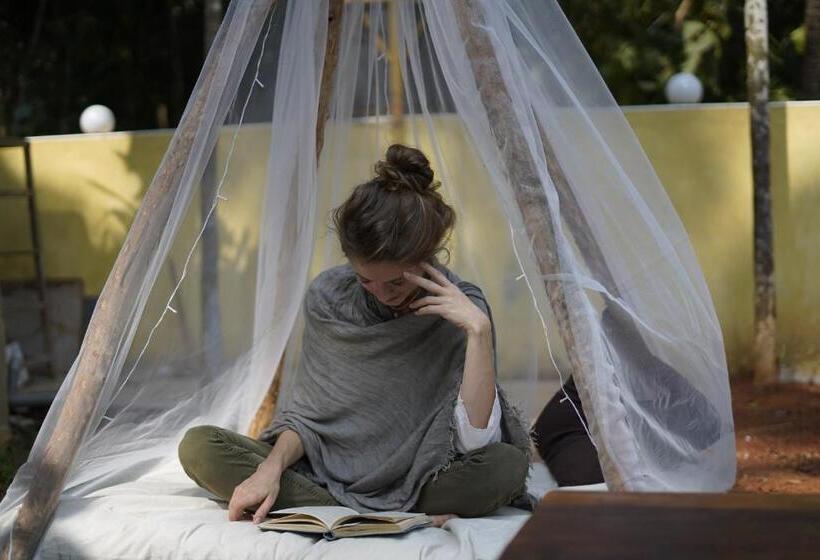 هتل Svabodha Wellness