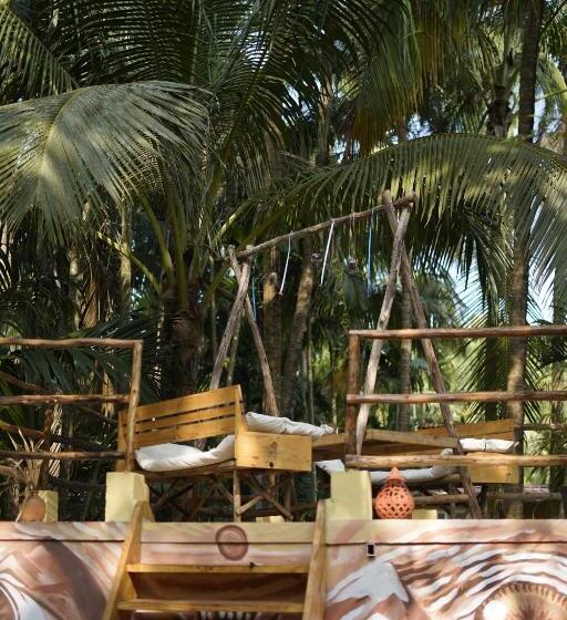 هتل Svabodha Wellness