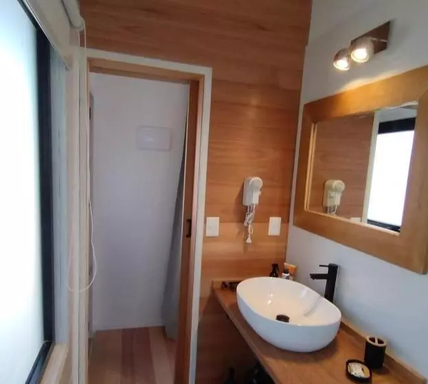 Las Rochas, Suites De Mar